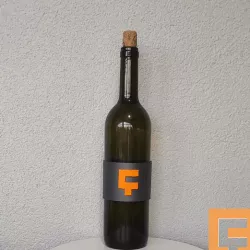 Love wine gift wrap cap