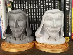 Satoshi Nakamoto Bitcoin Busy