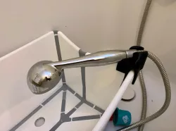 Stokke Flexi Bath shower head holder