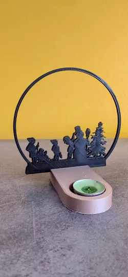 TEA CANDLE LIGHT HOLDER WITH CHRISTMAS SHADOW SILHOUETTE