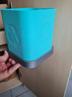 Wall/Door mount for Countertop Compost Bin