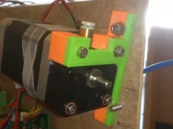 Bowden Extruder for Robot Digg