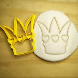 Alice in Wonderland - queen of hearts crown - Alice in Wonderland - cookie cutter - theme party - dough and clay cutter - 8cm