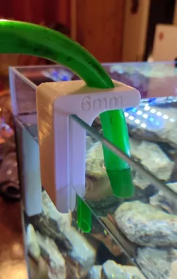 Aquarium hose holder. For 8 / 6 and 4 mm glass / water change