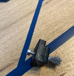 Automatic nozzle cleaning station