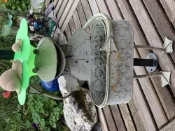 Garden frog hat
