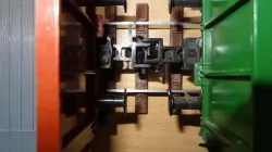 Garden Railway : Märklin-like coupler for LGB cars