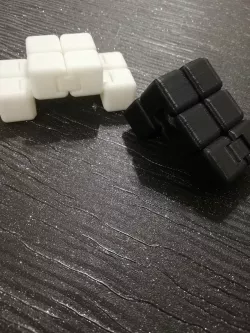 infinity cube