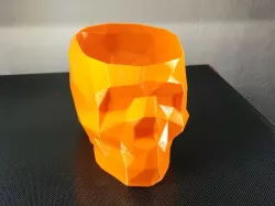 Low Poly Skull Vase