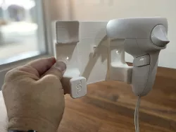 Oculus Quest 2 Controller Wall Mount