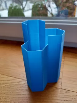 pencil pot / vase
