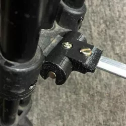 Tripod mid-spreader, Cartoni style (+ spare parts)