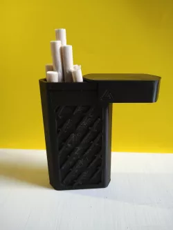 Dagger cigarette case