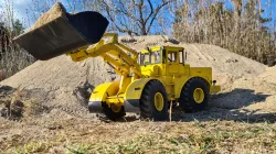 mudrunner k700 kirovets rc tractor loader