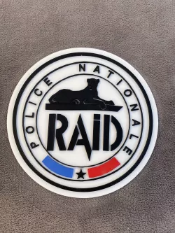 RAID crest