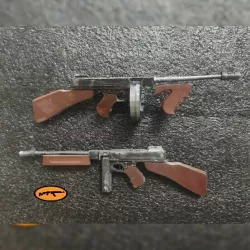 Thompson 1928A1 Submachine Gun (aka. "Tommy Gun", "Chicago Typewriter")