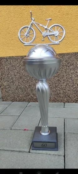Trophy Cup bike