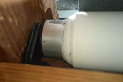 Attaches Store Velux 1982