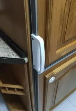 fridge handle fridge handle