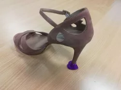 Heel protectors for garden