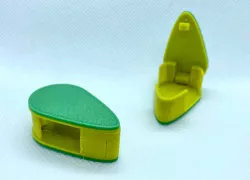 Leaf-Shaped Vine Clip