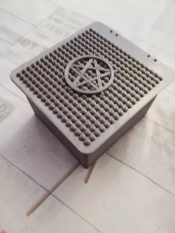 pentagram box