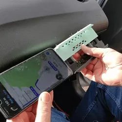 Support téléphone voiture lecteur CD/ Car phone mount CD reader