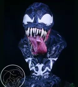 Venom (bust)
