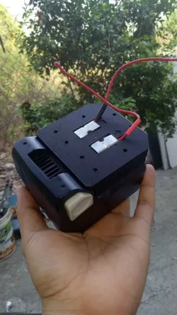 18V Hitachi battery mount