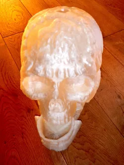 Cube skull