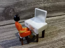 Dressing table