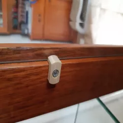 Glass Cabinet - Glass clip
