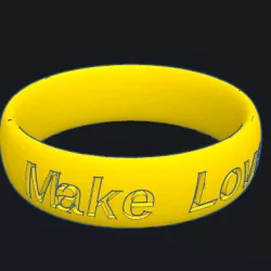 Make Love not war ring