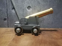 Miniature cannon