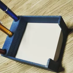 Pen Holder with Notepad