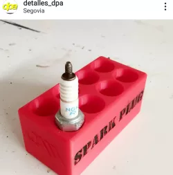 spark plug/sparkplug box