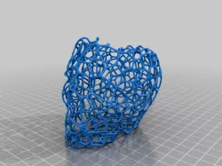 Voronoi Skull Pen Holder