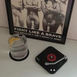 🎵 Record player with vinyl coasters 🎵