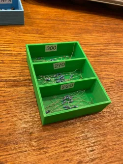 Component box with 3 compartments