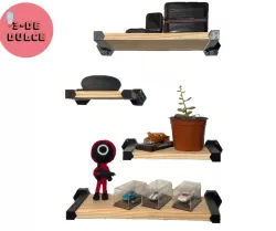 Decorative shelf with light