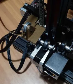 Filament guide