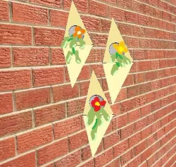 UVW - Unique Vase Wall