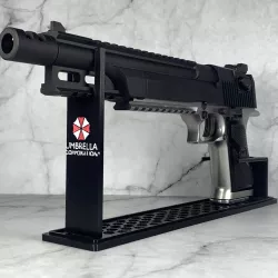 WE ARMORER WORKS CYBERGUN DESERT EAGLE 50 AE UMBRELLA CORP LIGHTNING HAWK  LEON AIRSOFT GUN DISPLAY STAND
