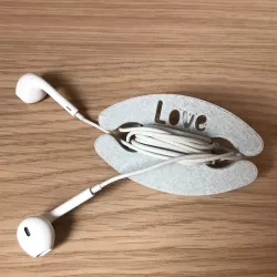 CABLE ORGANIZER FOR HEADPHONES