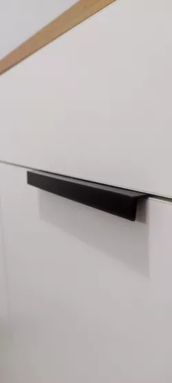 Drawer handle