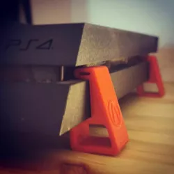 Playstation PS4 Feet Borderlands and Overwatch