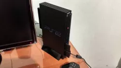 PS2 Fat Vertical Stand