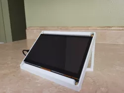Raspberry Pi 4 7" Touch Screen Case/Stand