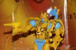 Transformers Kingdom Cheetor Gut Gun