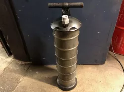 Connection Oil drain pump, oil vacuum pump, oil drain can, oil pump can